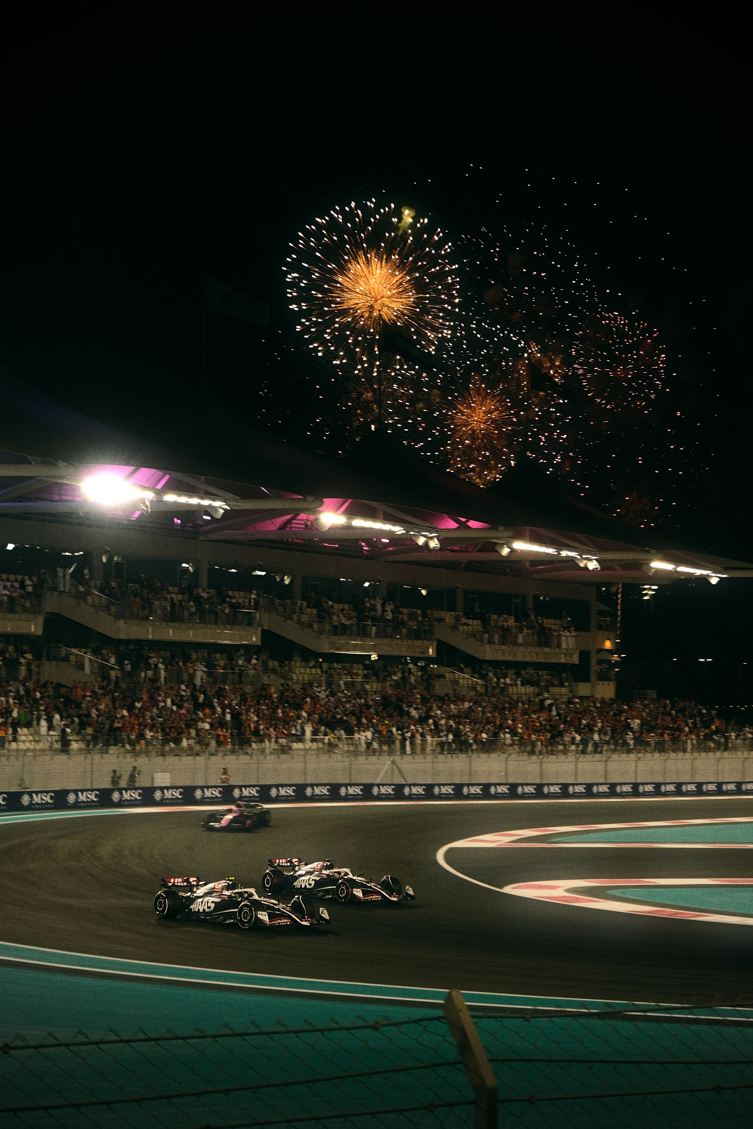 A Formula 1 night race